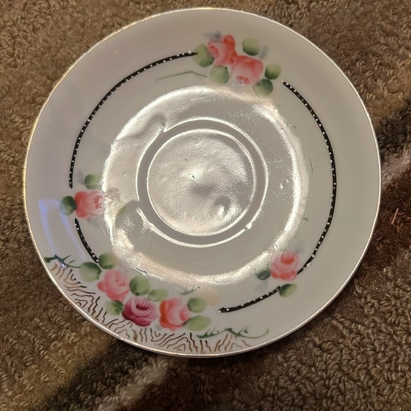 Vintage tea saucer - Picture 4 of 12